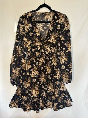 Plus size SHEIN Black Dress with Cream Floral Print - Long Sleeve Wrap